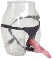 Страпоны красные